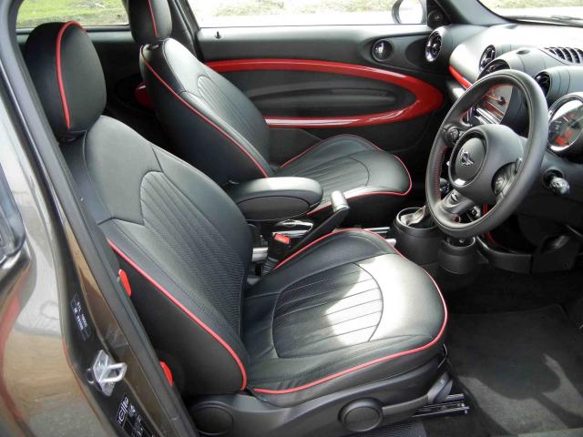 滋賀県中古車　BMW MINI ジョンクーパーワークス　ペースマン