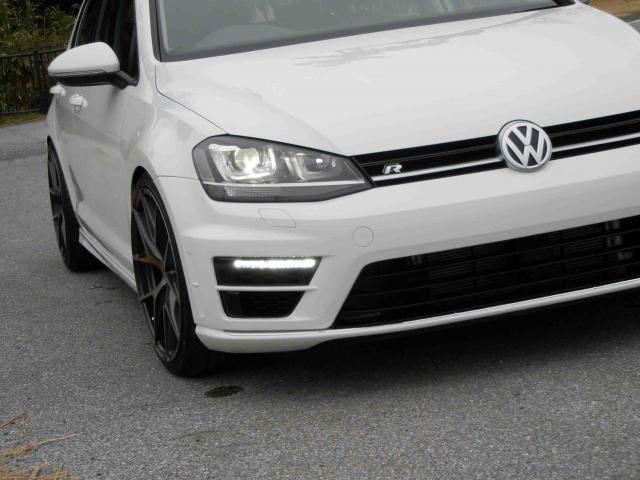 滋賀県中古車　フォルクスワーゲン ゴルフ TSI　ハイライン Rルック