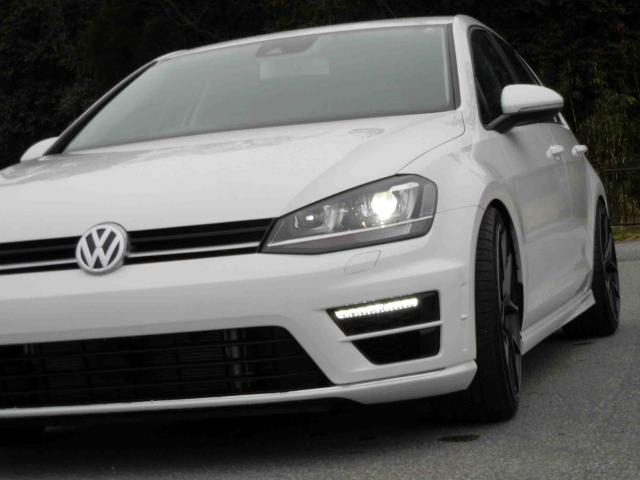 滋賀県中古車　フォルクスワーゲン ゴルフ TSI　ハイライン Rルック