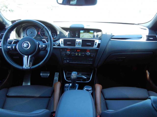 滋賀県中古車　BMW X4 M40i