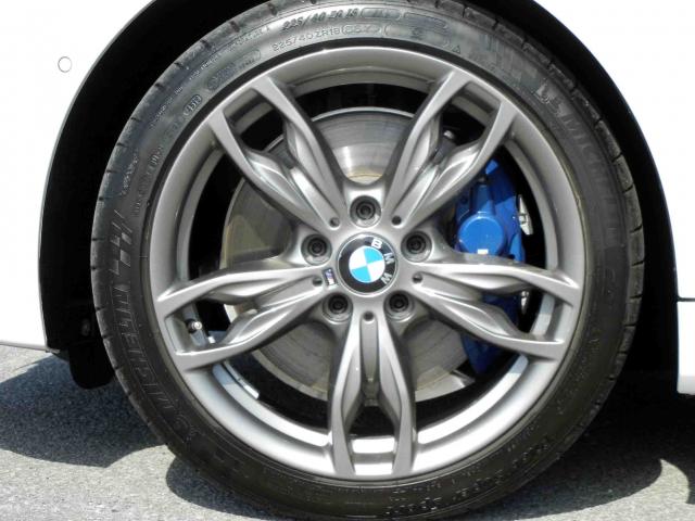 滋賀県中古車　BMW 1シリーズ M140i