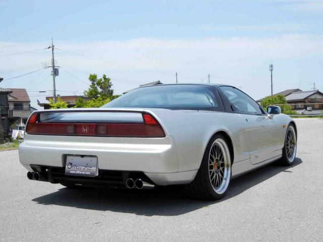 滋賀県中古車　ホンダ NSX ベースグレード