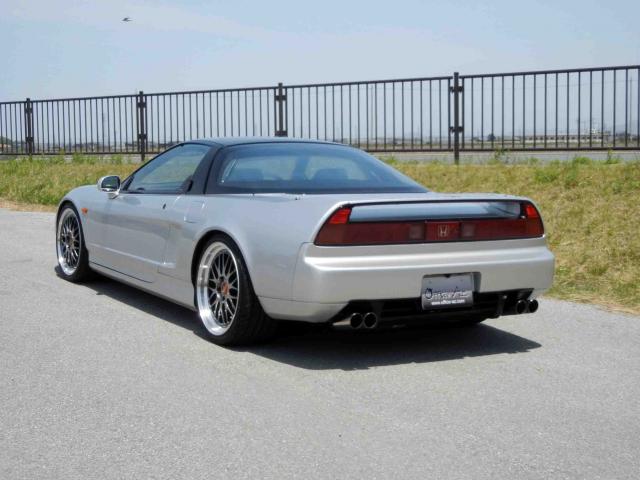 滋賀県中古車　ホンダ NSX ベースグレード