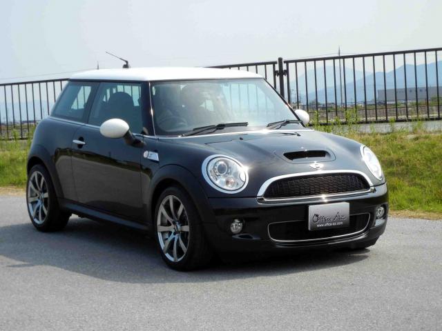 滋賀県中古車　BMW MINI クーパーＳ