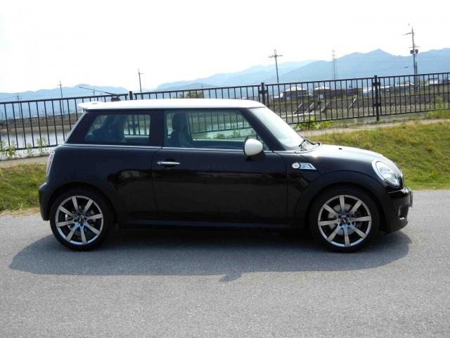 滋賀県中古車　BMW MINI クーパーＳ