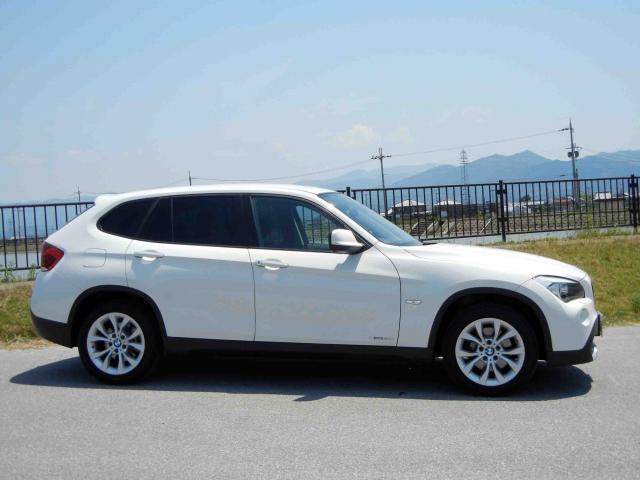 滋賀県中古車　BMW X1 xDrive20i