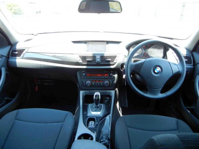 滋賀県中古車　BMW X1 xDrive20i