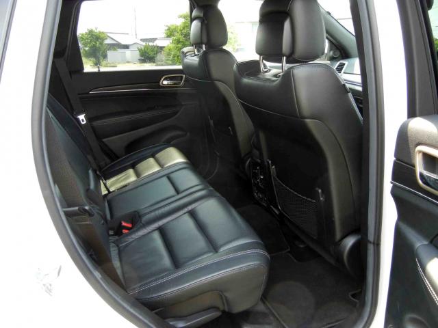 滋賀県中古車　クライスラー ジープ・グランドチェロキー リミテッド