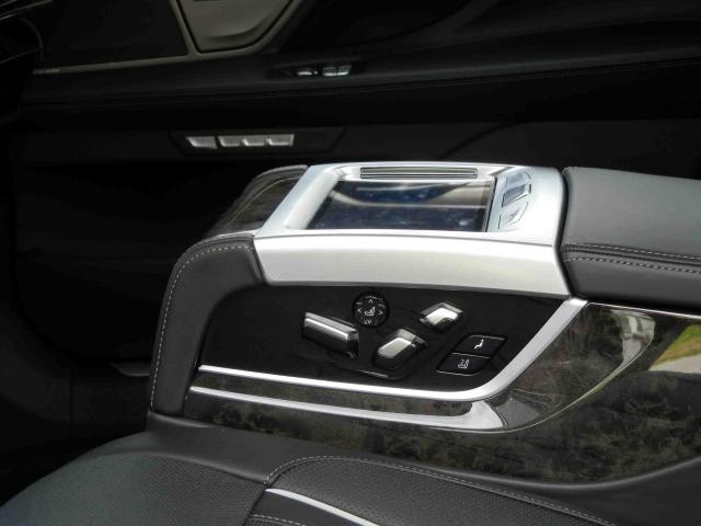 滋賀県中古車　BMW 7シリーズ 740Li プラスパッケージ