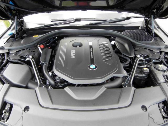 滋賀県中古車　BMW 7シリーズ 740Li プラスパッケージ