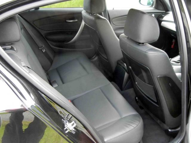 滋賀県中古車　BMW 1シリーズ 130i Mスポーツ