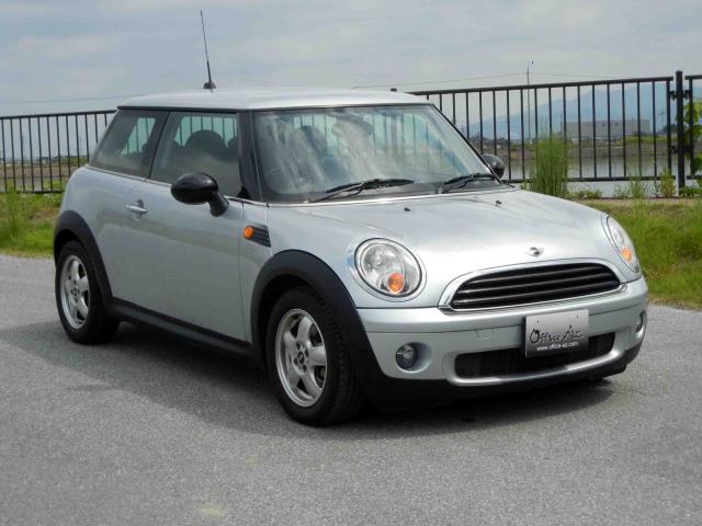 滋賀県中古車　BMW MINI ONE