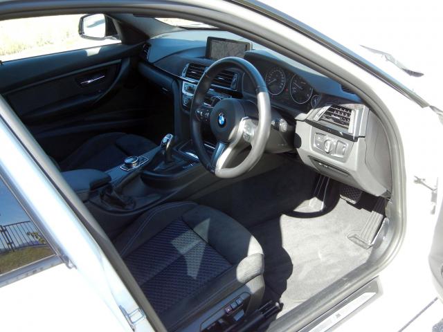 滋賀県中古車　BMW 3シリーズツーリング 320d ツーリング　Ｍスポーツ