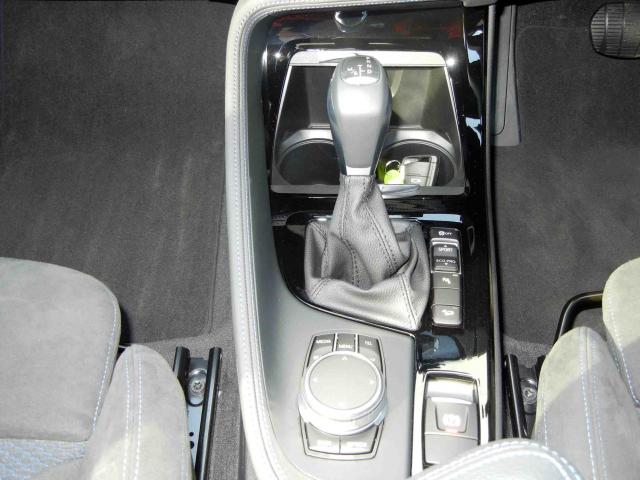 滋賀県中古車　BMW X1 xDrive18d Mスポーツ