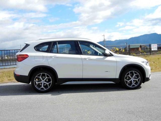 滋賀県中古車　BMW X1 sDrive18i