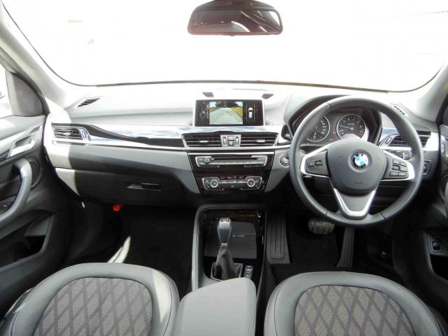 滋賀県中古車　BMW X1 sDrive18i