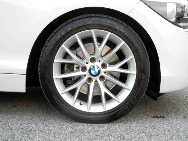 滋賀県中古車　BMW 1シリーズ 116i ファッショニスタ