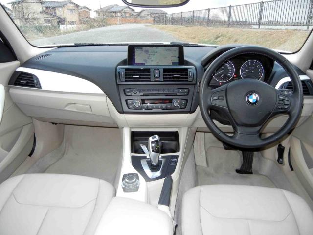 滋賀県中古車　BMW 1シリーズ 116i ファッショニスタ