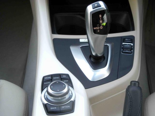 滋賀県中古車　BMW 1シリーズ 116i ファッショニスタ