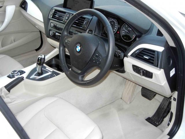 滋賀県中古車　BMW 1シリーズ 116i ファッショニスタ