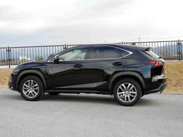 滋賀県中古車　レクサス NX NX200t Iパッケージ