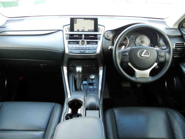 滋賀県中古車　レクサス NX NX200t Iパッケージ