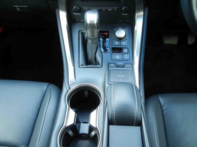 滋賀県中古車　レクサス NX NX200t Iパッケージ