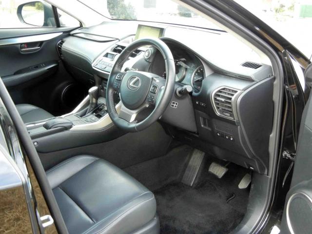 滋賀県中古車　レクサス NX NX200t Iパッケージ
