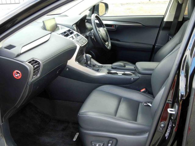 滋賀県中古車　レクサス NX NX200t Iパッケージ