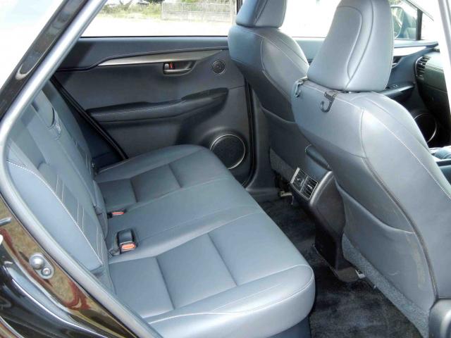 滋賀県中古車　レクサス NX NX200t Iパッケージ