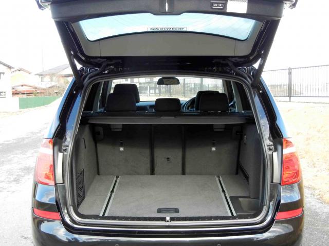 滋賀県中古車　BMW X3 xDrive20d