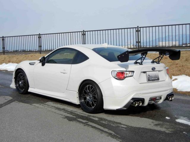 滋賀県中古車　スバル BRZ R 