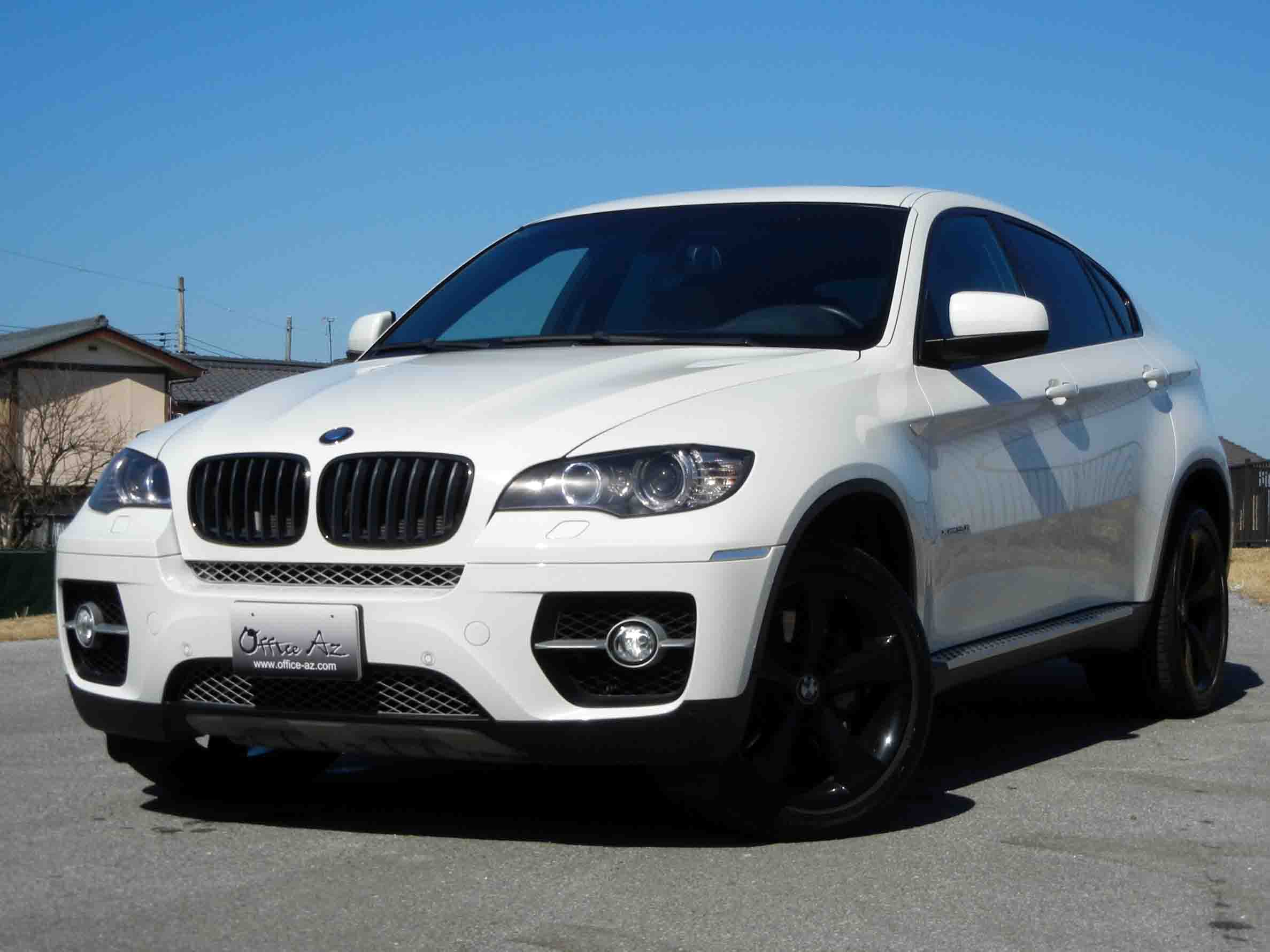 滋賀県中古車　BMW X6 xDrive50i コンフォートパッケージ