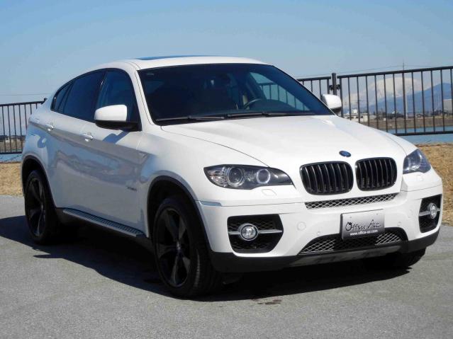 滋賀県中古車　BMW X6 xDrive50i コンフォートパッケージ