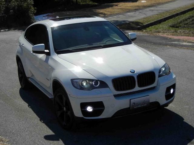 滋賀県中古車　BMW X6 xDrive50i コンフォートパッケージ