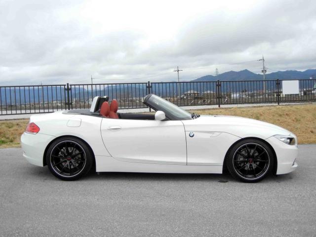 滋賀県中古車　BMW Z4 sDrive 23i ハイラインパッケージ