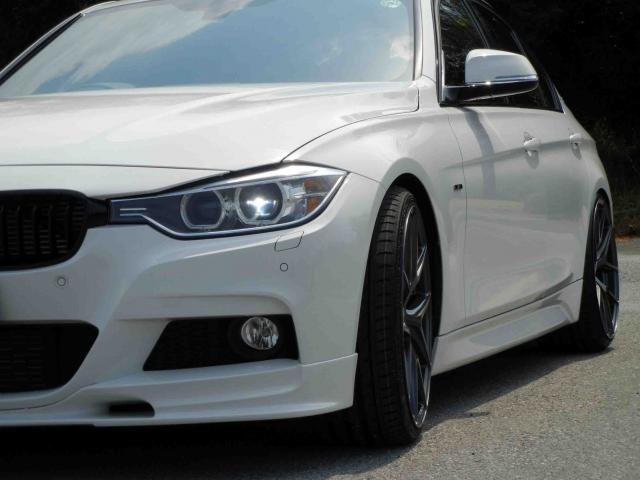 滋賀県中古車　BMW 3シリーズ アクティブハイブリッド３