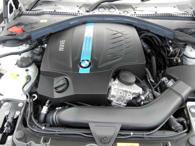 滋賀県中古車　BMW 3シリーズ アクティブハイブリッド３