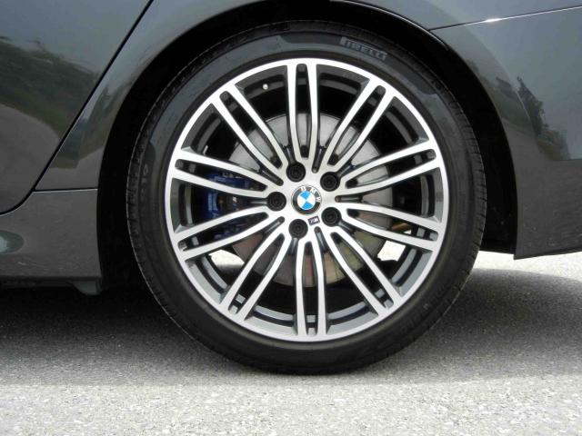 滋賀県中古車　BMW 5シリーズ　ツーリング 530i ツーリングMスポーツ