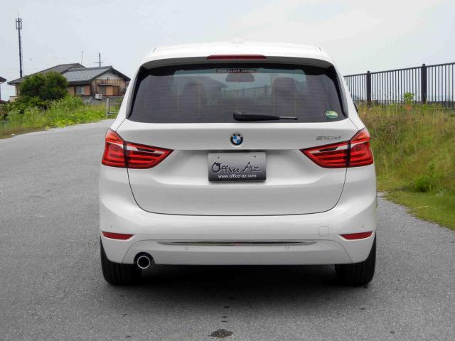 滋賀県中古車　BMW 2シリーズ 218d グランツアラー　ラグジュアリー コンフォートパッケージ