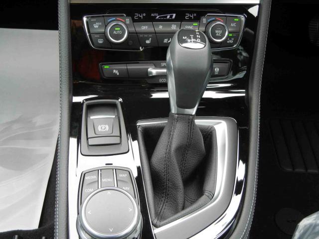 滋賀県中古車　BMW 2シリーズ 218d グランツアラー　ラグジュアリー コンフォートパッケージ