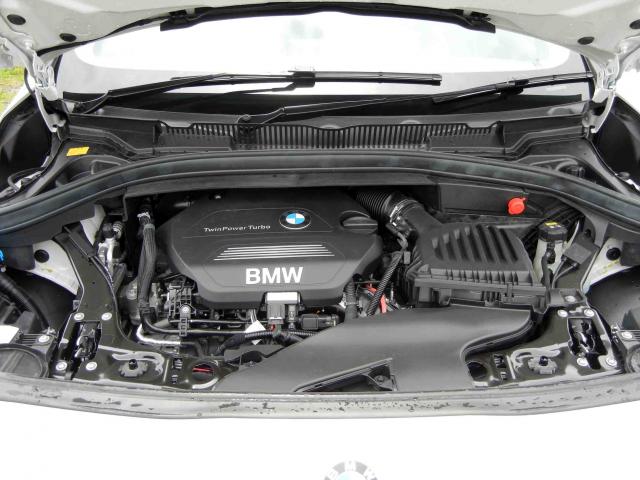 滋賀県中古車　BMW 2シリーズ 218d グランツアラー　ラグジュアリー コンフォートパッケージ