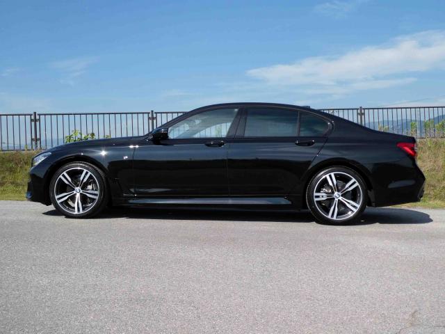 滋賀県中古車　BMW 7シリーズ 740i Mスポーツ