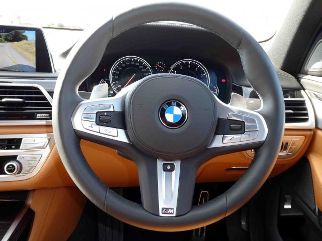 滋賀県中古車　BMW 7シリーズ 740i Mスポーツ