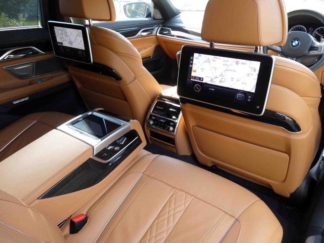 滋賀県中古車　BMW 7シリーズ 740i Mスポーツ