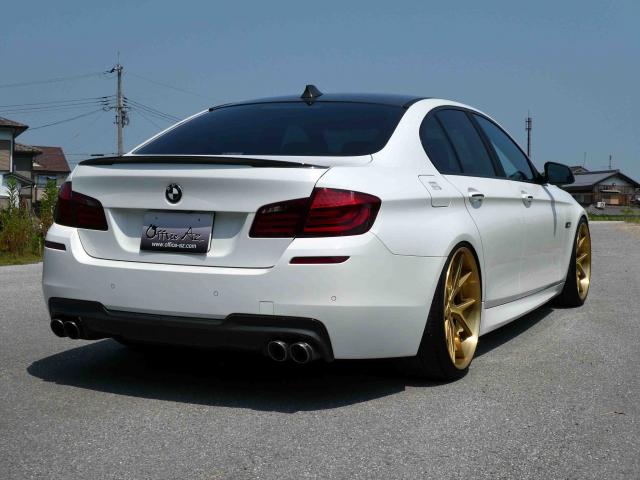滋賀県中古車　BMW 5シリーズ 528i Mスポーツパッケージ