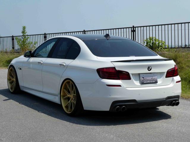 滋賀県中古車　BMW 5シリーズ 528i Mスポーツパッケージ