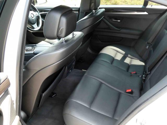 滋賀県中古車　BMW 5シリーズ 528i Mスポーツパッケージ