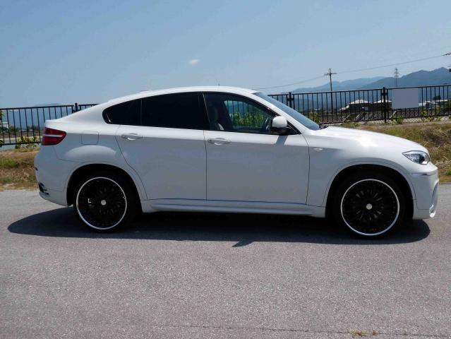 滋賀県中古車　BMW X6 xDrive35i 