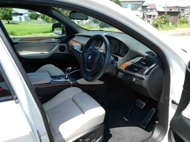 滋賀県中古車　BMW X6 xDrive35i 